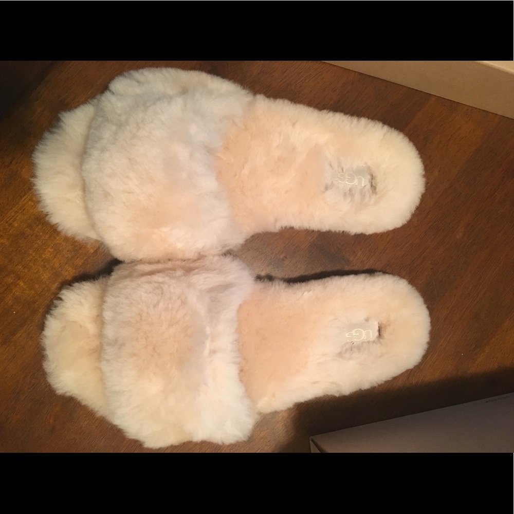 Ugg Fluff Slides